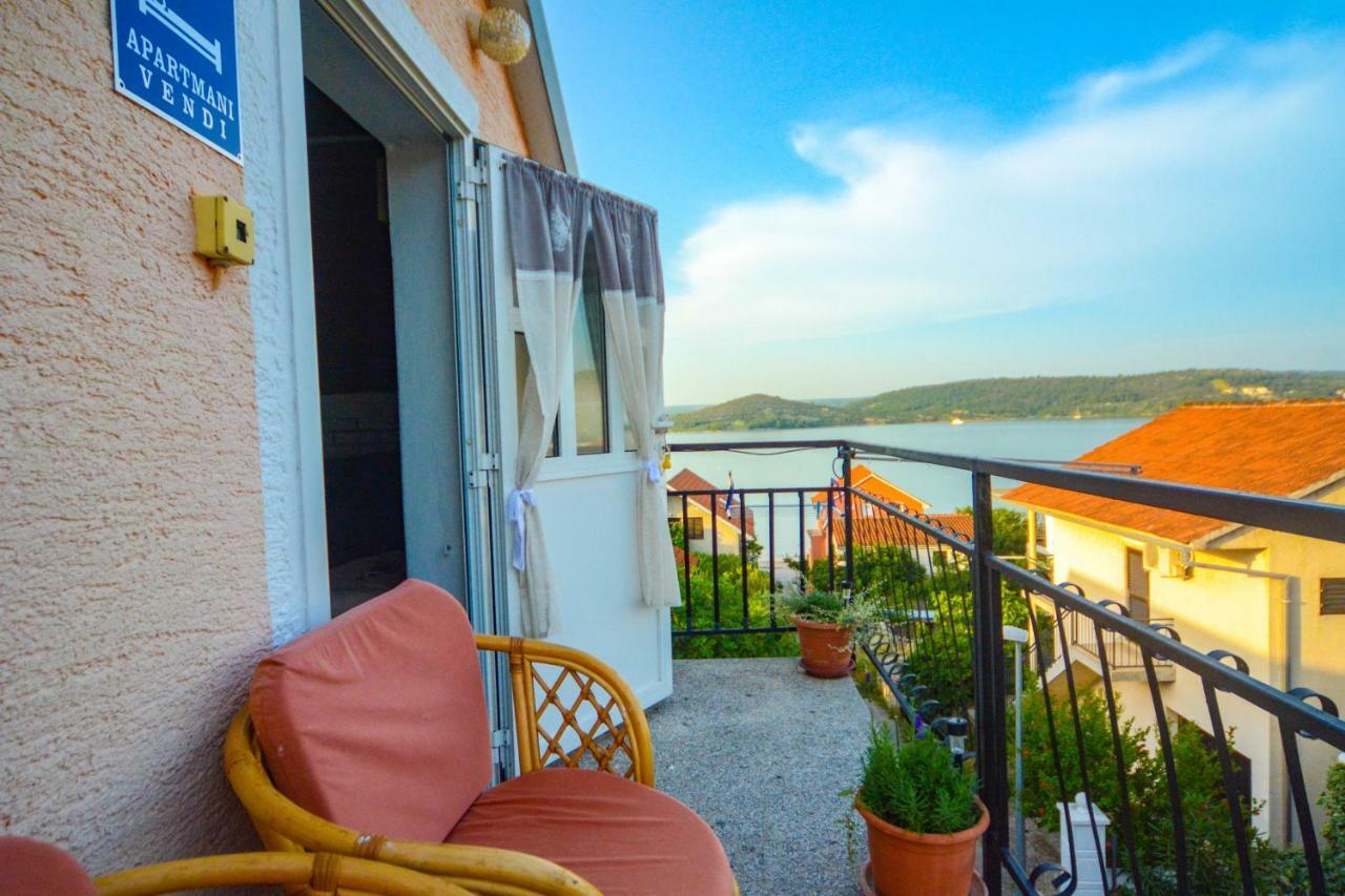 Apartments Vendi Šibenik Exteriör bild